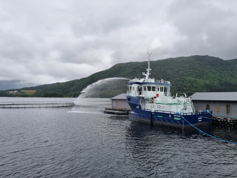 Ritter, Alsaker sin første hybride båt.